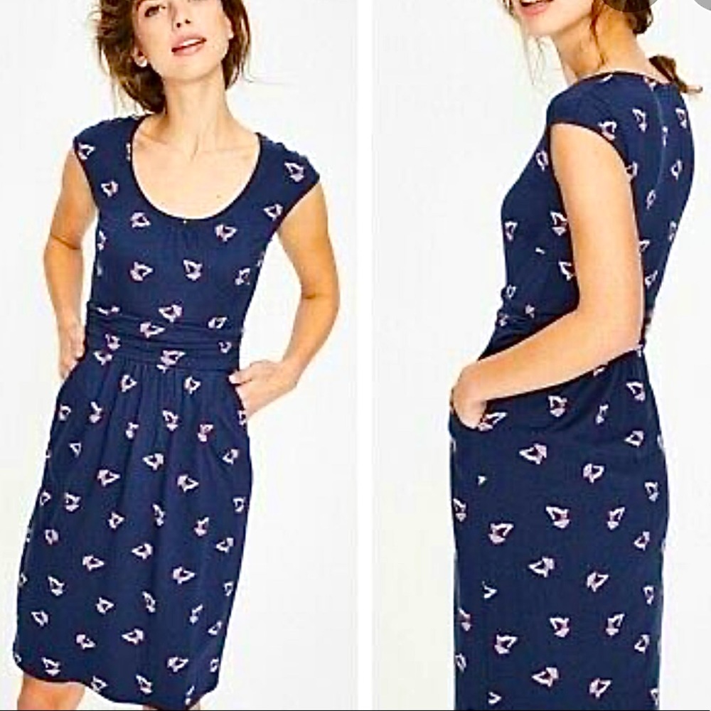 Boden Margot Jersey dress w/ ladies & umbrella pattern Navy Size 8 Petite